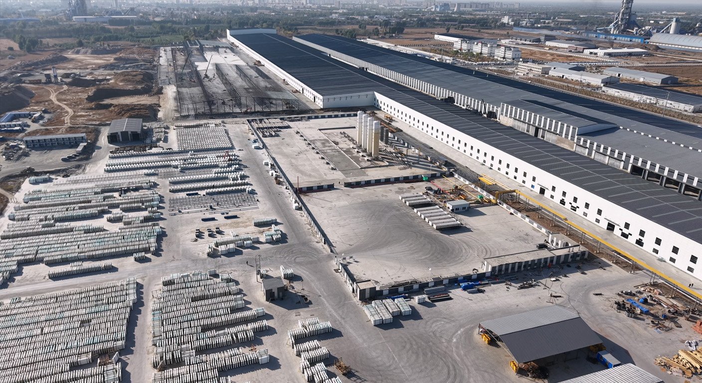 The state-of-the-art production line at the SINOCARE artificial marble manufacturer facility, showcasing an annual production capacity of 9 million square meters.